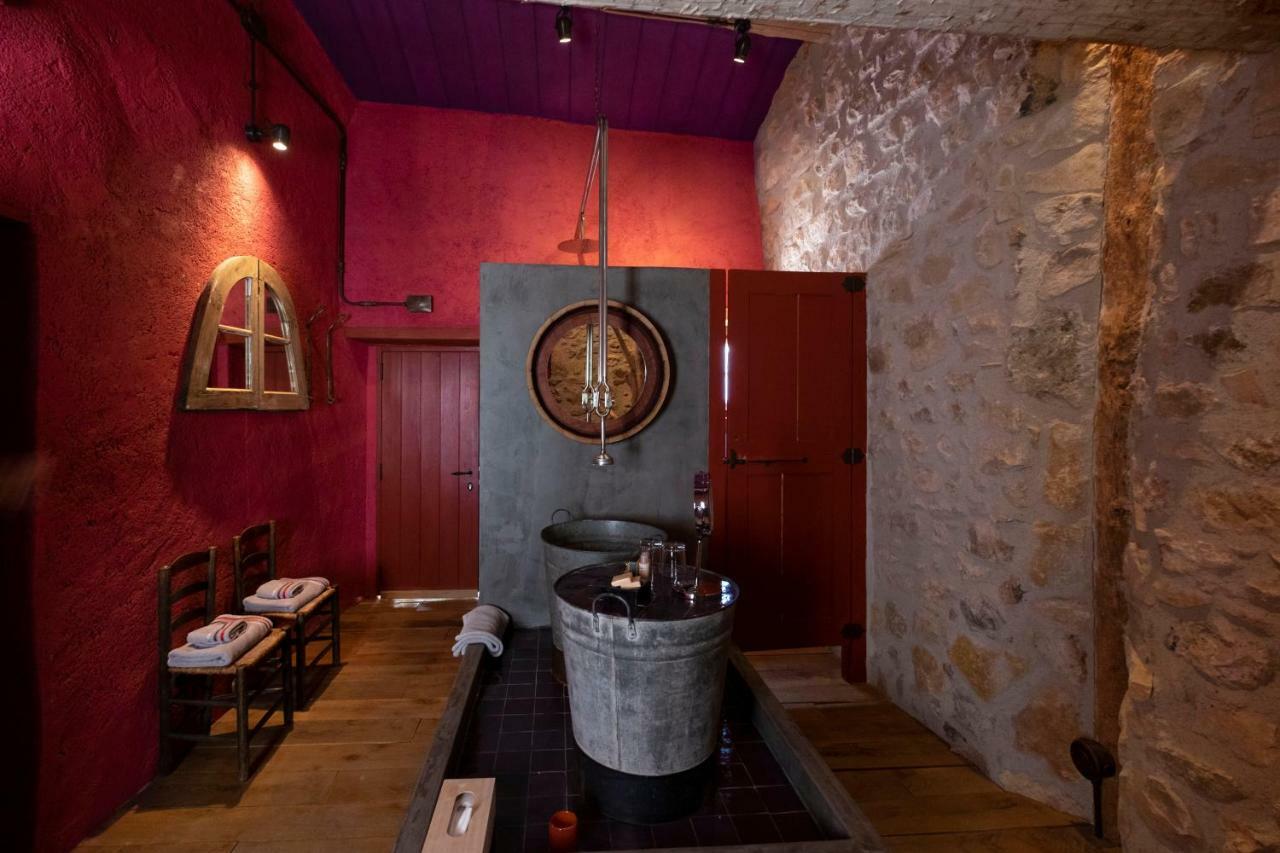 Village Castigno - Wine &