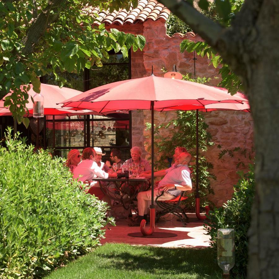 Village Castigno - Wine & 5* Assignan
